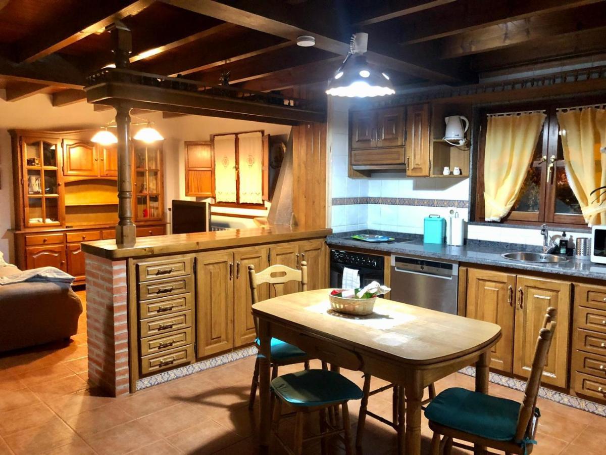 הוילה San Juan de Parres Casa El Rubio Sobrepiedra מראה חיצוני תמונה